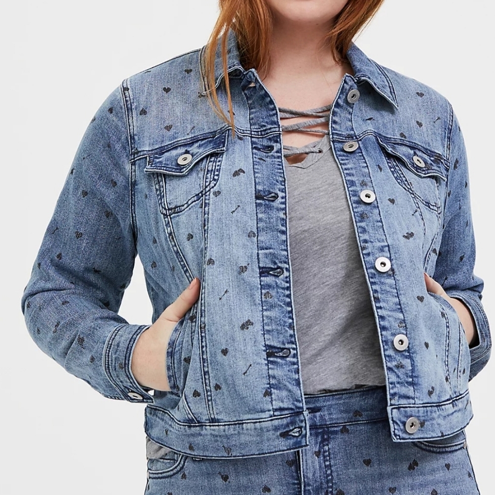 Torrid heart print denim jacket